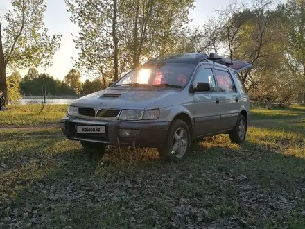 Mitsubishi Chariot 1996 года за 2 100 000 тг. в Усть-Каменогорск – фото 24