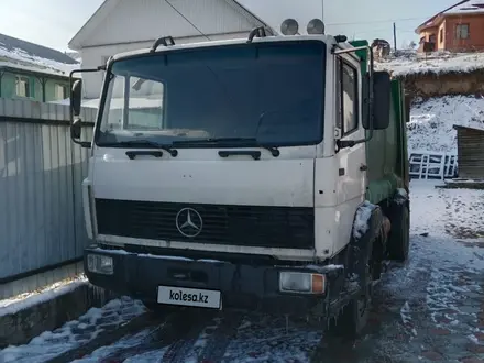 Mercedes-Benz  Мусоровозы 1992 года за 15 000 000 тг. в Алматы