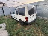 Volkswagen Caddy 1996 года за 400 000 тг. в Алматы – фото 4