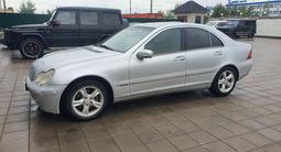 Mercedes-Benz C 180 2003 года за 3 250 000 тг. в Астана – фото 4