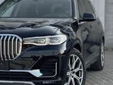 BMW X7 2021 года за 45 000 000 тг. в Алматы – фото 2