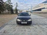 Toyota Avensis 2000 года за 3 300 000 тг. в Павлодар – фото 2