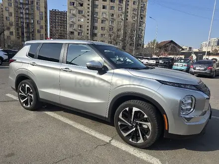 Mitsubishi Outlander 2022 года за 13 500 000 тг. в Алматы – фото 3