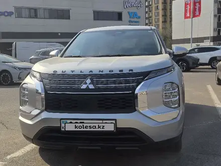 Mitsubishi Outlander 2022 года за 13 500 000 тг. в Алматы – фото 14