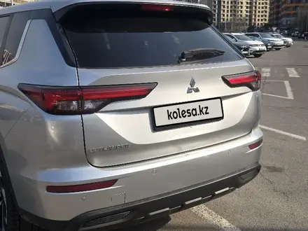 Mitsubishi Outlander 2022 года за 13 500 000 тг. в Алматы – фото 13