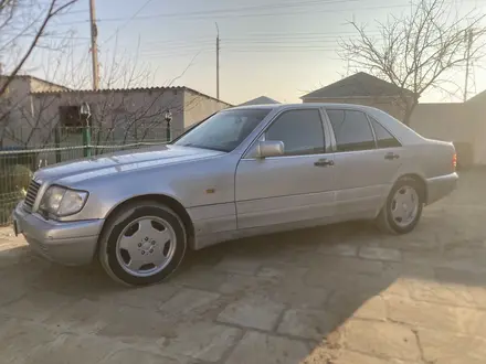 Mercedes-Benz S 320 1995 года за 3 000 000 тг. в Жанаозен – фото 6