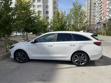 Hyundai i30 2023 года за 9 500 000 тг. в Шымкент – фото 2