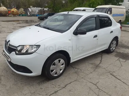 Renault Logan 2015 года за 3 600 000 тг. в Актобе – фото 2