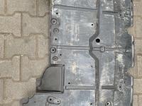 Защита двигателя Lexus LS460for30 000 тг. в Алматы