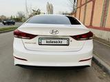 Hyundai Elantra 2017 года за 6 800 000 тг. в Шымкент – фото 4