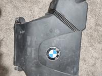 Крышка двигателя N42 BMW E46 316 318 320for12 000 тг. в Караганда