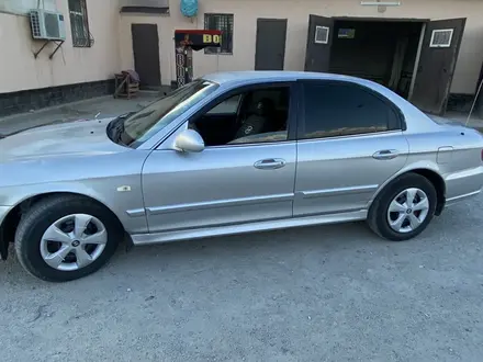 Hyundai Sonata 2003 года за 1 800 000 тг. в Кызылорда – фото 4