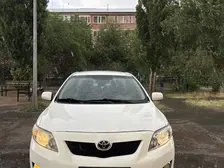 Toyota Corolla, 2010