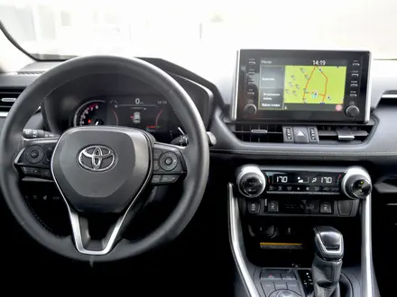 Toyota RAV4 Luxe 2021 года за 13 900 000 тг. в Шымкент – фото 9