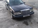 Mercedes-Benz E 230 1988 годаүшін1 550 000 тг. в Сарань – фото 2