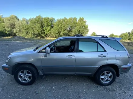 Lexus RX 300 2001 года за 5 000 000 тг. в Талдыкорган – фото 10