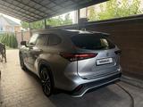 Toyota Highlander 2021 годаүшін22 500 000 тг. в Алматы – фото 2