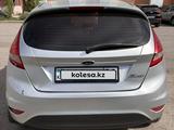Ford Fiesta 2012 года за 2 900 000 тг. в Караганда – фото 4