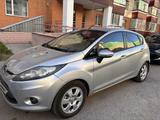 Ford Fiesta 2012 года за 2 900 000 тг. в Караганда – фото 2
