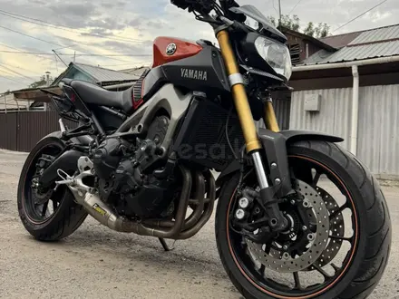 Yamaha  MT-09 (FZ-09) 2014 года за 4 000 000 тг. в Алматы