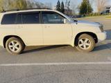 Toyota Highlander 2004 годаүшін7 200 000 тг. в Усть-Каменогорск – фото 3