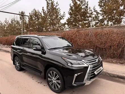 Lexus LX 570 2020 года за 52 000 000 тг. в Алматы – фото 2