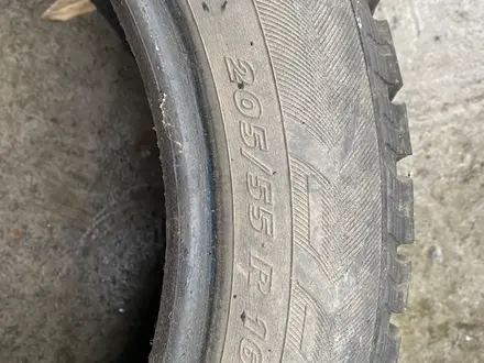 Зимняя резина 205/55R16 за 55 000 тг. в Щучинск – фото 4