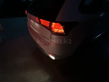 Mitsubishi Outlander 2023 года за 11 500 000 тг. в Шымкент – фото 8