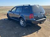 Volkswagen Golf 2001 года за 3 300 000 тг. в Новоишимский – фото 5