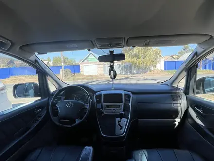 Toyota Alphard 2005 года за 7 500 000 тг. в Уральск