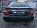 Toyota Camry 2004 года за 3 800 000 тг. в Актобе – фото 2