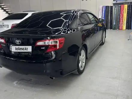 Toyota Camry 2014 года за 7 800 000 тг. в Кызылорда – фото 3