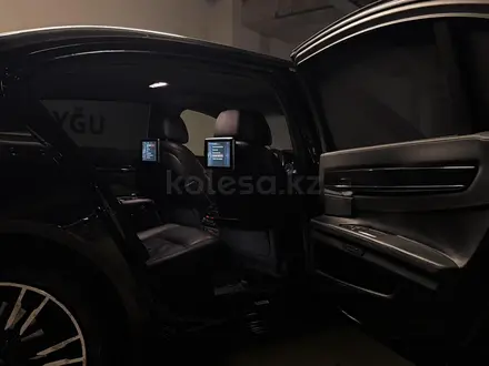 BMW 750 2013 года за 14 500 000 тг. в Алматы – фото 14