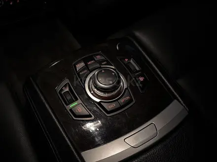 BMW 750 2013 года за 14 500 000 тг. в Алматы – фото 19