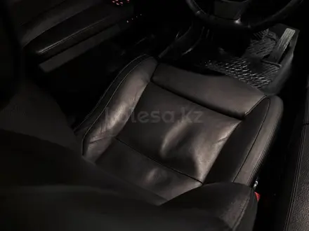 BMW 750 2013 года за 14 500 000 тг. в Алматы – фото 30