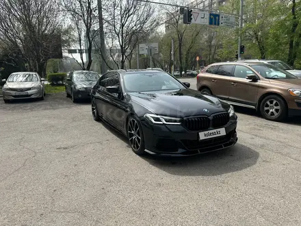 BMW 540 2022 года за 51 000 000 тг. в Астана