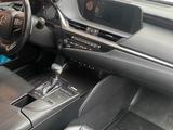 Lexus ES 250 2019 годаfor22 500 000 тг. в Атырау – фото 5