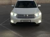 Toyota Highlander 2012 года за 10 500 000 тг. в Жанаозен – фото 4