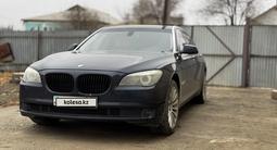 BMW 740 2010 года за 7 200 000 тг. в Атырау