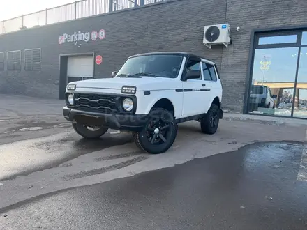 ВАЗ (Lada) Lada 2121 2016 года за 2 950 000 тг. в Астана – фото 5