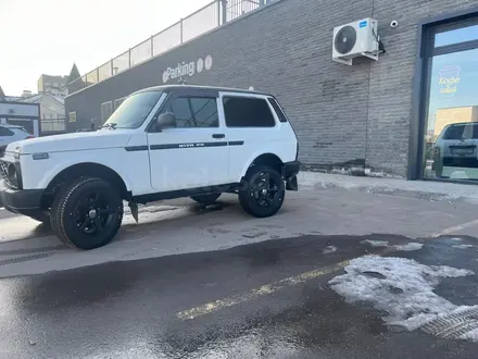ВАЗ (Lada) Lada 2121 2016 года за 2 950 000 тг. в Астана – фото 15