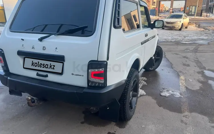 ВАЗ (Lada) Lada 2121 2016 годаfor2 950 000 тг. в Астана