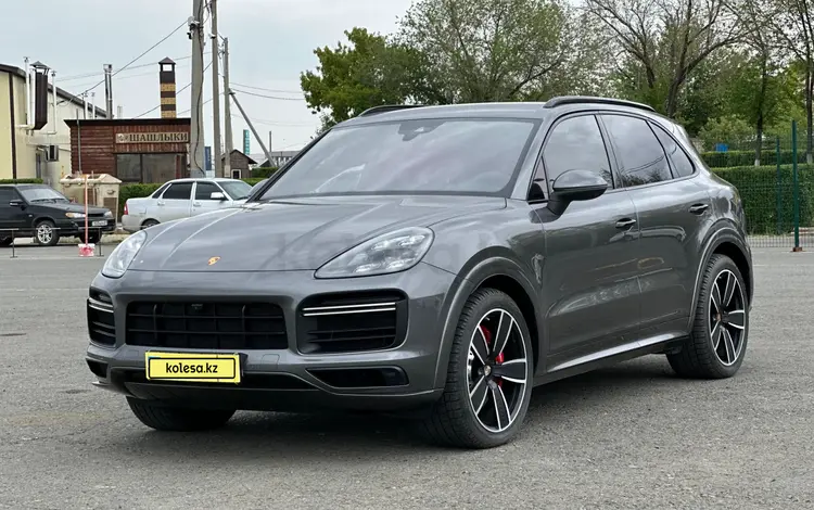 Porsche Cayenne 2018 года за 45 000 000 тг. в Уральск