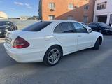Mercedes-Benz E 320 2004 годаүшін5 000 000 тг. в Костанай – фото 5