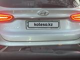 Hyundai Santa Fe 2018 годаүшін11 000 000 тг. в Семей – фото 2