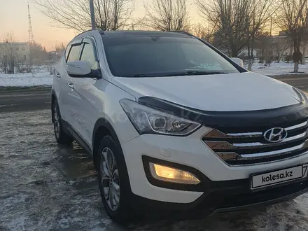 Hyundai Santa Fe 2012 года за 9 800 000 тг. в Аксай – фото 3