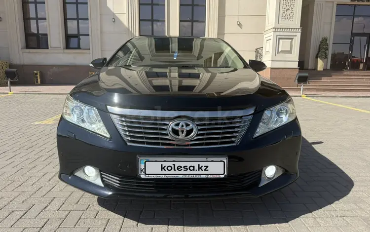 Toyota Camry 2013 года за 9 300 000 тг. в Караганда