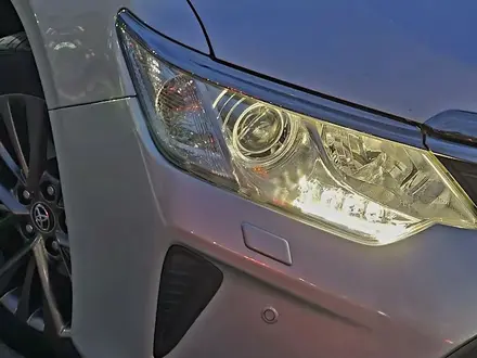 Toyota Camry 2015 годаүшін11 190 000 тг. в Актобе – фото 9