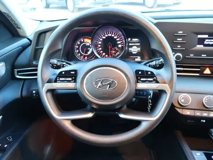 Hyundai Elantra 2022 года за 9 190 000 тг. в Астана – фото 20