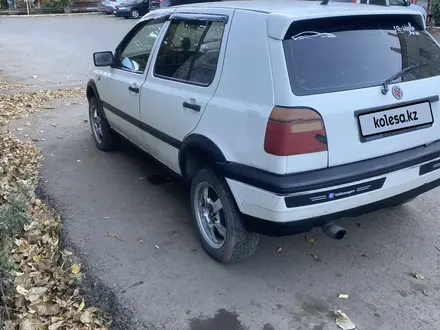 Volkswagen Golf 1995 года за 850 000 тг. в Кокшетау – фото 5